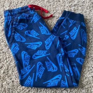 NIKE new w/o tags Nike graphic sweats jogger navy/royal size medium boys youth M
